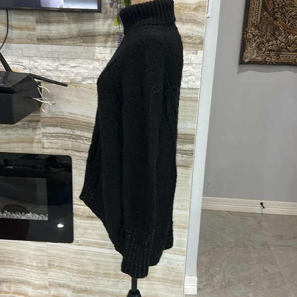 Simply Vera Wang Cable Knit Black Turtleneck Sweater/Silver Sparkle. Size L(812) - Picture 6 of 13